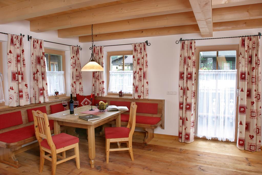 Neuhaushof Apartman Hollersbach im Pinzgau Szoba fotó