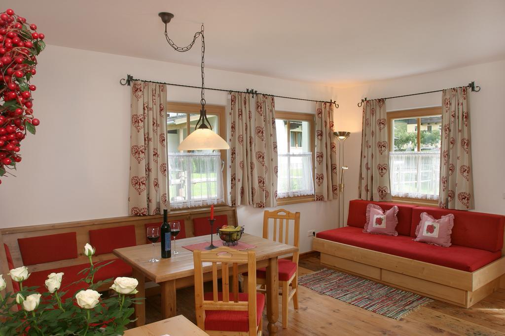 Neuhaushof Apartman Hollersbach im Pinzgau Kültér fotó